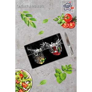 20x30 Cm Cam Kesme Tahtası Biber Ve Su