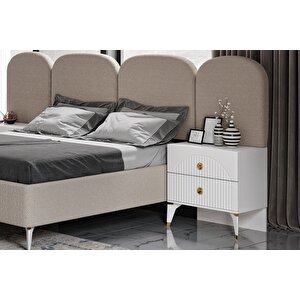 Merin White Komodin