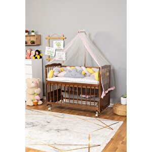 Ahşap Beşik Anne Yanı Beşik Ceviz 60x120 - Pembe Sarı Örgü Uyku Seti Seti + Yatak + Tekerlekli