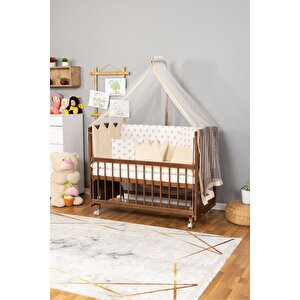 Ahşap Beşik Anne Yanı Beşik Ceviz 60x120 - Krem Nakış(yazısız) Uyku Seti + Yatak + Tekerlekli