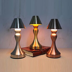 Dokunmatik Ledli Üçgen Masa Lambası, Gümüş, 23x9 Gümüş