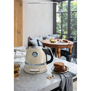 Kitchenaid Artisan 5kek1522eac Almond Cream 1,5 Litre Kettle