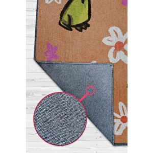 Şaşkın Kurbağa Bej Renkli Minimalist Mutfak Halısı Kurbağa Baskılı Özel Tasarım Halı 200x300 cm