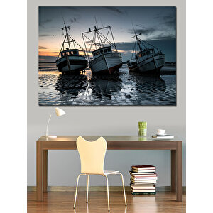 Denizde Demirleyen Balıkçı Tekneleri Dekoratif Kanvas - Mdf Ahşap Tablo 35x50 cm