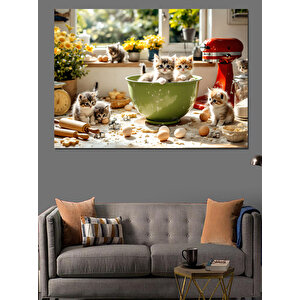 Mutfakta Oynayan Sevimli Kediler Dekoratif Kanvas - Mdf Ahşap Tablo 100x140 cm