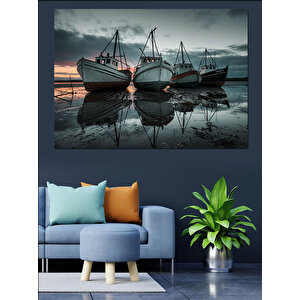 Göl Üzerinde Balıkçı Tekneleri Dekoratif Kanvas - Mdf Ahşap Tablo 50x70 cm