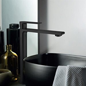 Yüksek Lavabo Bataryasi Mat Si̇yah Fm-2325