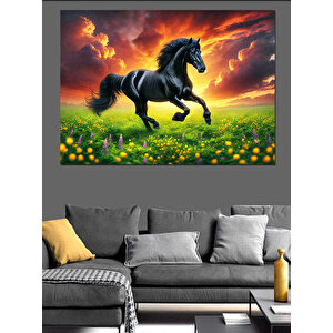 Yeşil Çayırda Kara At Dekoratif Kanvas - Mdf Ahşap Tablo
