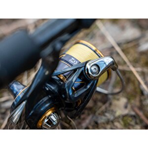 Daiwa Caldia Mq 22 Lt 4000 D Cxh Spin Olta Makinesi
