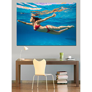 Denizde Yüzen Kadın Dekoratif Kanvas - Mdf Ahşap Tablo 70x100 cm
