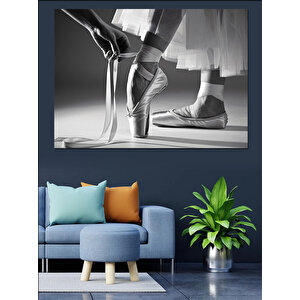 Balerin Ayakkabısını Bağlıyor Dekoratif Kanvas - Mdf Ahşap Tablo 50x70 cm