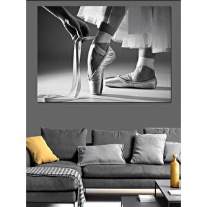 Balerin Ayakkabısını Bağlıyor Dekoratif Kanvas - Mdf Ahşap Tablo 70x100 cm