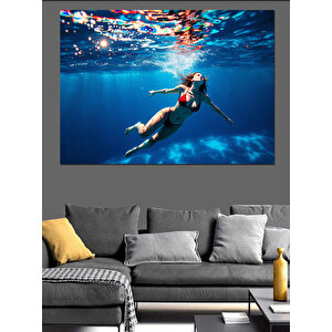 Suda Yüzen Kadın Dekoratif Kanvas - Mdf Ahşap Tablo 100x140 cm