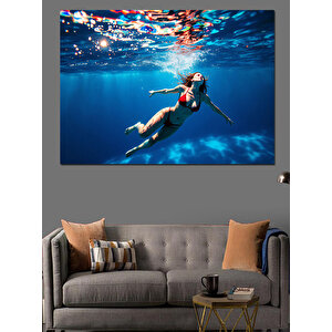 Suda Yüzen Kadın Dekoratif Kanvas - Mdf Ahşap Tablo