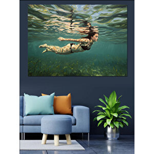 Suda Yüzen Kadın Dekoratif Kanvas - Mdf Ahşap Tablo