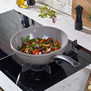 Fissler Ceratal Wok Tava 28 Cm
