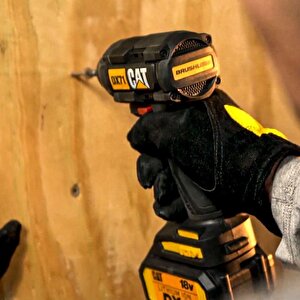 Cat Dx71.2 18volt 4.0ah Li-ion Çift Akülü 215nm Kömürsüz Profesyonel Şarjlı Darbeli Tornavida