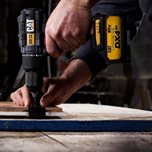Cat Dx12.2 18volt/4.0ah Li-ion Çift Akülü Kömürsüz Profesyonel Şarjlı Darbeli Matkap