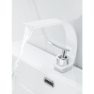 Şelale Lavabo Banyo Bataryası Pirinç Beyaz Musluk