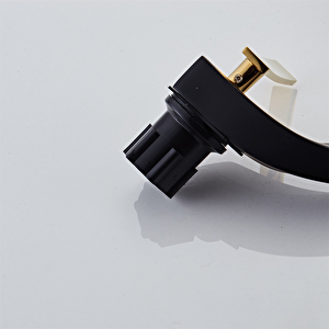 Mat Siyah Güverte Monteli Banyo Lavabo Musluğu Soğuk Ve Sıcak