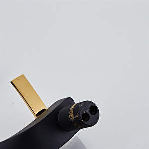 Mat Siyah Güverte Monteli Banyo Lavabo Musluğu Soğuk Ve Sıcak