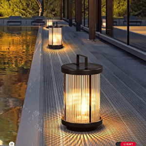 60 Watt Modern Cam Tasarımlı Solar Alüminyum Bollard Aydınlatma Armatürü