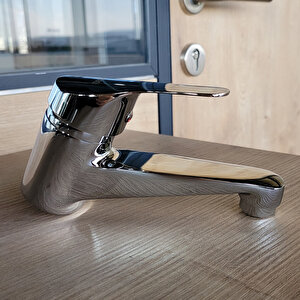 Roomart Bt102 Kromlu Kısa Lavabo Bataryası , Sifon Hediyeli