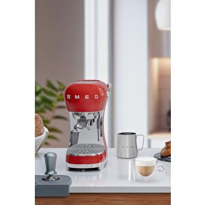 Smeg Ecf02rdeu Kırmızı Espresso Kahve Makinesi