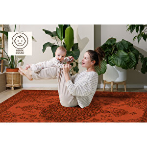 Kiremit Renkli Klasik Halı – Modern & Zamansız Desen | Kaymaz, Yıkanabilir, Evcil Ve Bebek Dostu