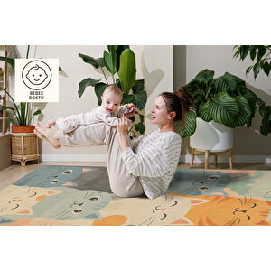 Sevimli Kedi Desenli Halı – Renkli Ve Neşeli Tasarım | Kaymaz, Yıkanabilir, Evcil & Bebek Dostu