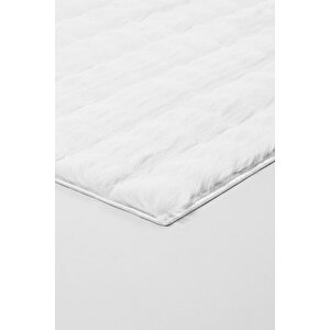 Tavşan Tüyü Post Peluş Ultra Yumuşak Makinede Yıkanabilir 80x150 Cm Beyaz Halı