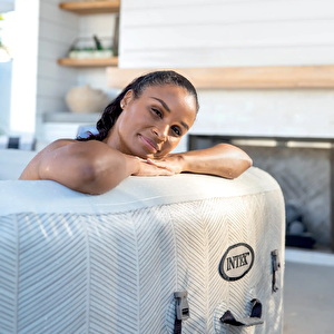 4-person Chevron Deluxe Square Bubble Spa Set