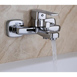 Kare Krom Banyo Bataryasi Ağir Pri̇nç Gövde Yüksek Kali̇te Musluk Göşeli̇ Şik Modern Tasarim