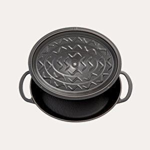 Oval Tencere Si̇yah  23 X 29 Cm