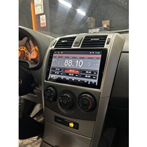 Toyota Corolla  Uyumlu 4 Gb Ram 64 Gb Dahi̇li̇ Hafiza 9 İnç Multi̇medya Kablosuz Carplay Geri̇ Görüş Kamerali