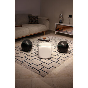 Küre Orta Sehpa - 2 Siyah Top & 1 Beyaz Zar - Fasulye - Şeffaf Cam 120x70 cm