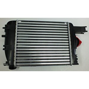 Turbo Radyatörü Intercooler Clio Iv 12 Captur 13 Logan Ii 12 Sandero Ii 12 Symbol Iii 13 0.9tce 1.2tce 1.5dci