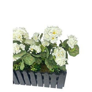 Yapay Çiçek Beyaz Sardunya Siyah Çit Saksıda Küpeşte Askılı Balkon Çiçeği Çiçek Sepeti