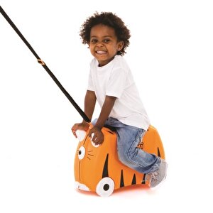 Trunki Kaplan Tipu Binilen Ve Sürülen Çocuk Bavulu