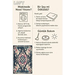 Lacivert Üzerine Pudra Çiçekli Klasik Halı – Makinede Yıkanabilir, Pamuk Tabanlı, Toz Tutmaz, Evcil Hayvan Dostu