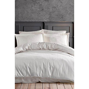 Çift Kişilik Su Yollu Saten Nevresim Takımı Polycotton Beyaz