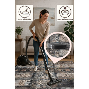 Siyah Ve Kahverengi Renkli Halı, Patchwork Desenli, Yıkanabilir Ve Evcil Hayvan Dostu 100x100 cm