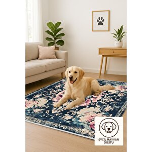 Lacivert Üzerine Pudra Çiçekli Klasik Halı – Makinede Yıkanabilir, Pamuk Tabanlı, Toz Tutmaz, Evcil Hayvan Dostu
