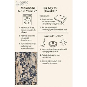 Klasik Çiçek Desenli Halı – Lacivert Ve Bej – Eskitme Görünümlü Floral Tasarım, Makinede Yıkanabilir, Kaymaz Ve İnce Tabanlı