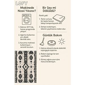 Kilim Desenli Halı – Siyah Ve Krem – Geleneksel Anadolu Motifleri, Makinede Yıkanabilir, Kaymaz Ve İnce Tabanlı