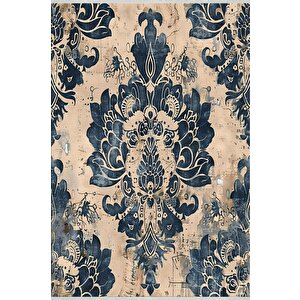 Damask Desenli Halı – Lacivert Ve Bej – Sanatsal Eskitme Dokunuşlarıyla Dramatik Zarafet, Makinede Yıkanabilir, Kaymaz Ve İnce Tabanlı 160x230 cm