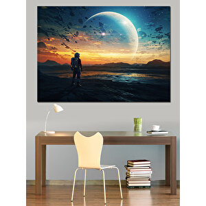 Uzayda Yalnız Astronot Yürüyüşü Dekoratif Kanvas - Mdf Ahşap Tablo