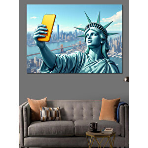 Özgürlük Heykeli Selfie Pozu Dekoratif Kanvas - Mdf Ahşap Tablo 100x140 cm