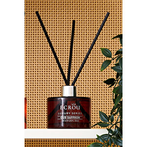 Lux Oud Saffron Çubuklu Oda Ortam Kokusu Diffuser 200 Ml