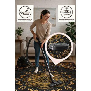 Halı – Siyah; Sarı – Geleneksel Desen, Pamuk Dokuma Taban, Makinede Yıkanabilir, Kolay Temizlenebilir, Toz Ve Tüy Tutmaz, Kaymaz, Evcil Hayvan Dostu